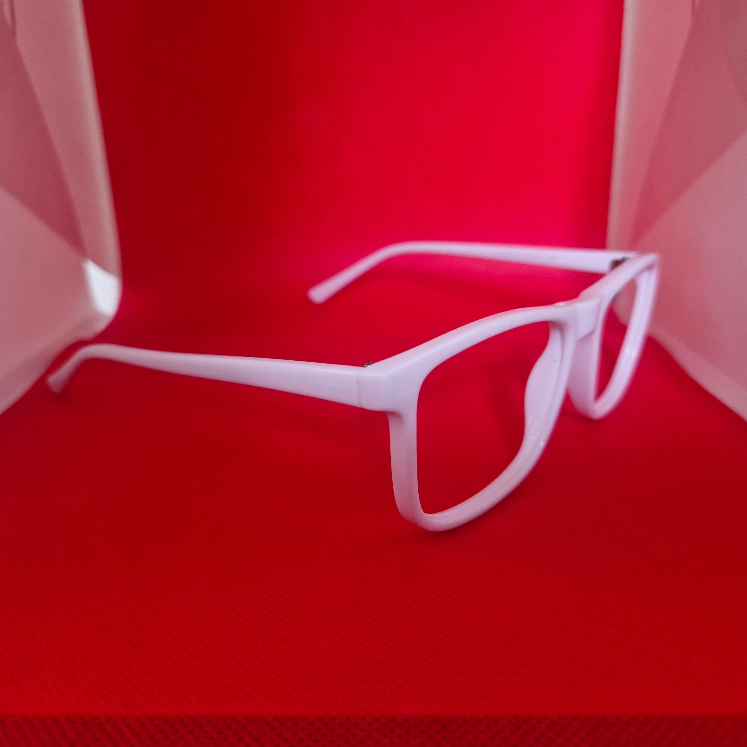 Armazón de ACETATO marca ALTERNA + Cristales Ópticos CR39 con capa AR, protección 100% UV.
