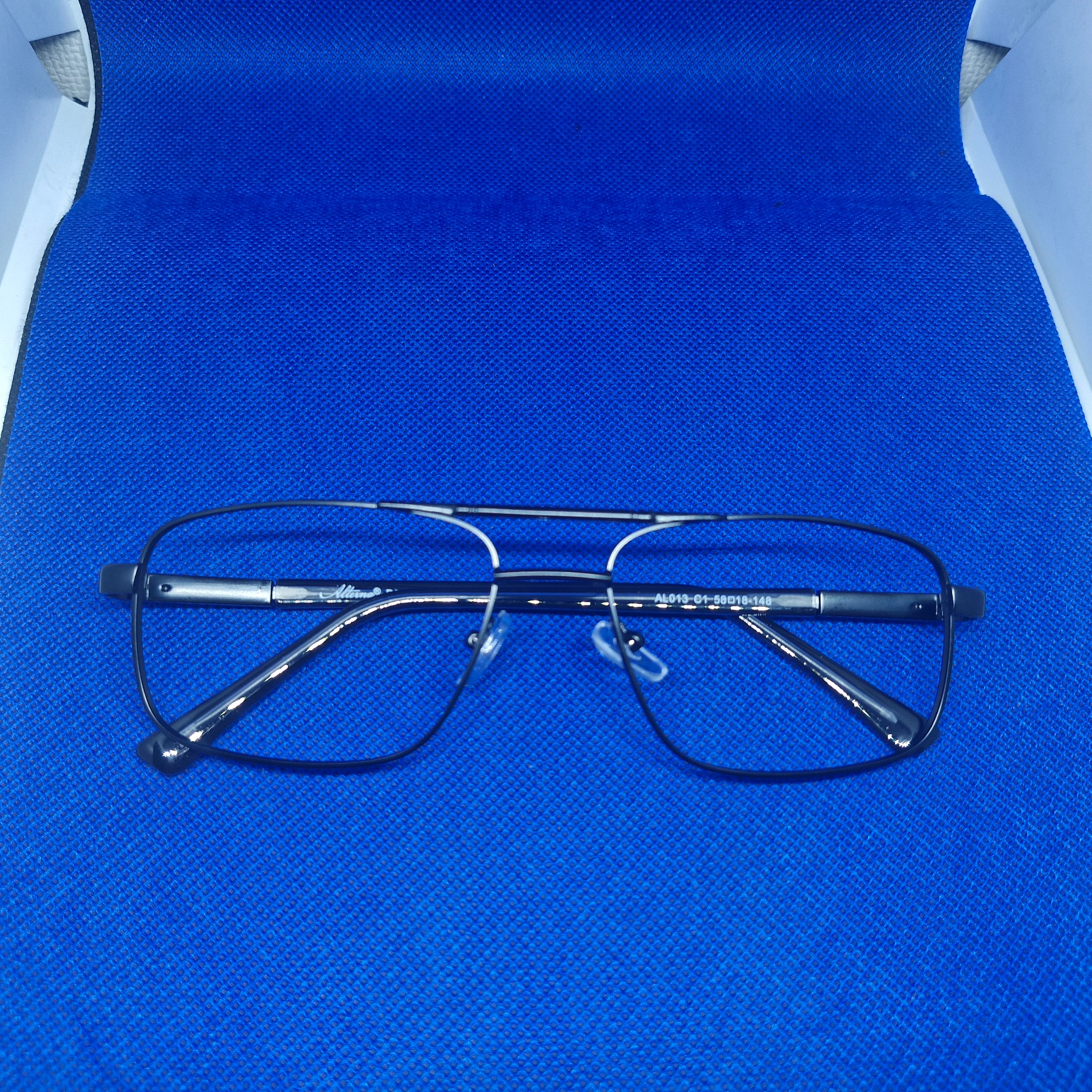 Armazón Metálico marca ALTERNA tipo Aviador + Cristales ÓPTICOS CR39 con capa AR, protección 100% UV.