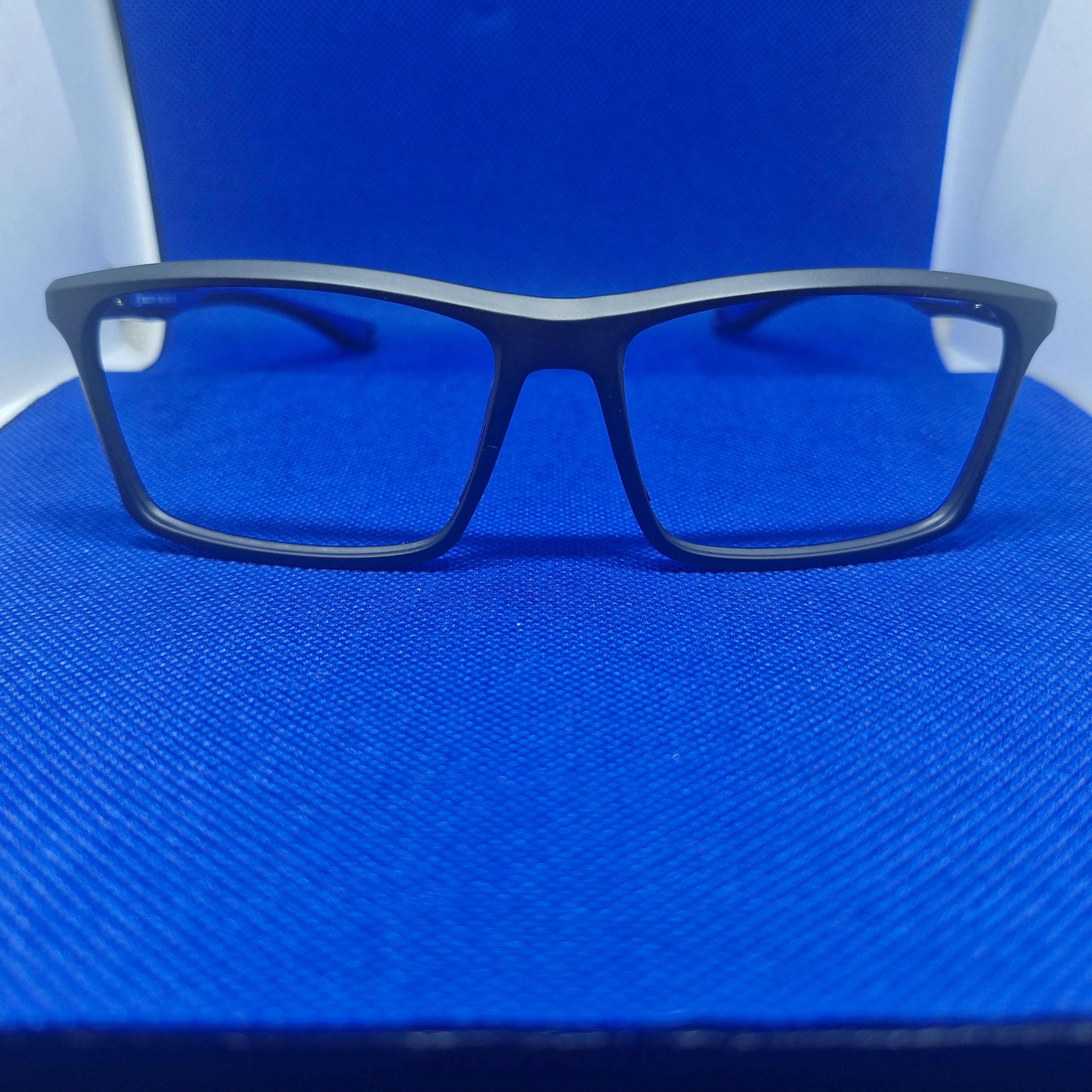 Armazón en TR90 marca MOCATTO Negro y varillas de colores  + Cristales Ópticos CR39 con capa AR, protección 100% UV.